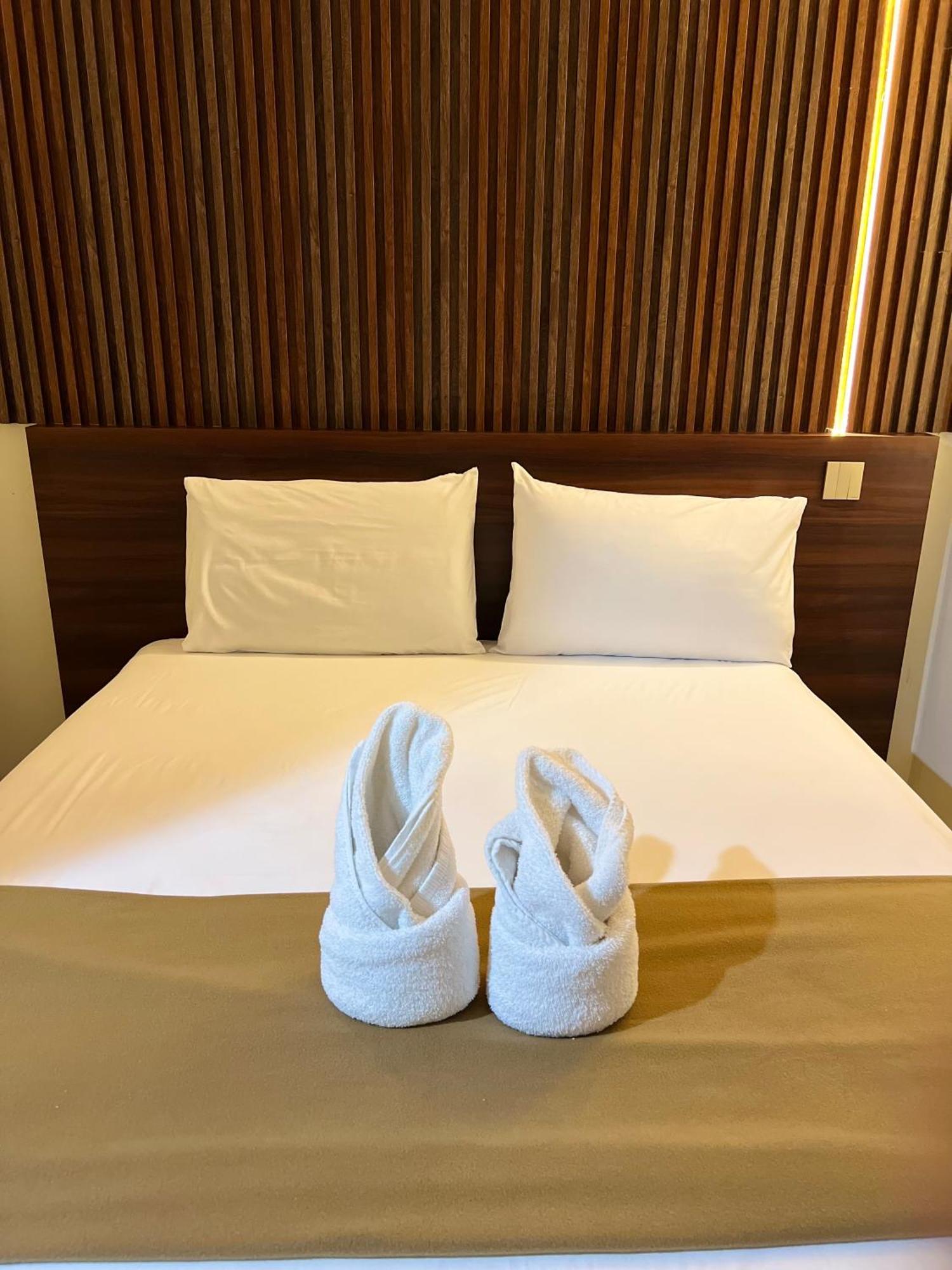 Hotel Sri Sutra Petaling Jaya Ngoại thất bức ảnh